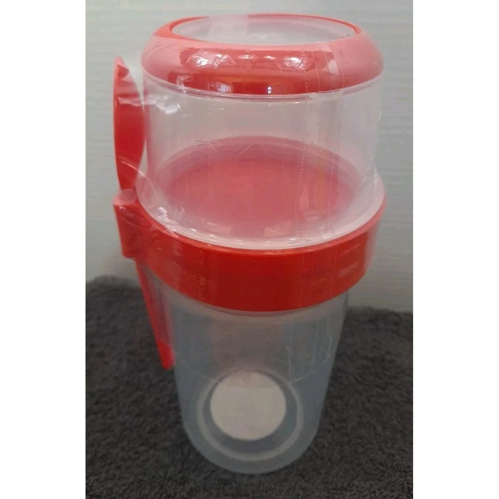 NEW Set Of 2 Target Cereal Cup Or Salad Cup With Separate Compartment & Spoon‎